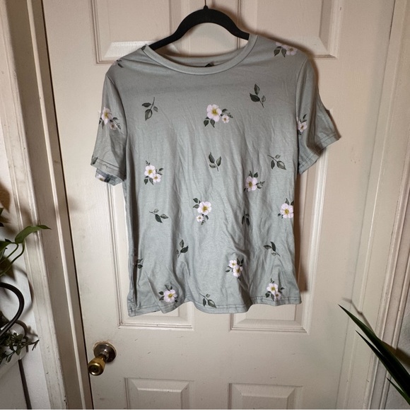 Floral Pattern Women's Short Sleeve Top - Mint Green - Picture 1 of 3
